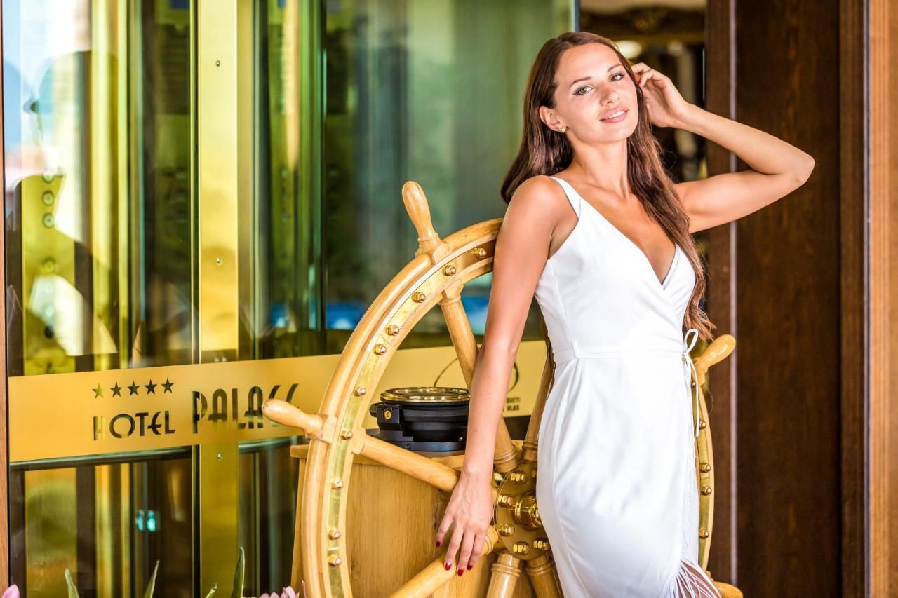 Отель Hotel Palace Marina Dinevi Свети-Влас